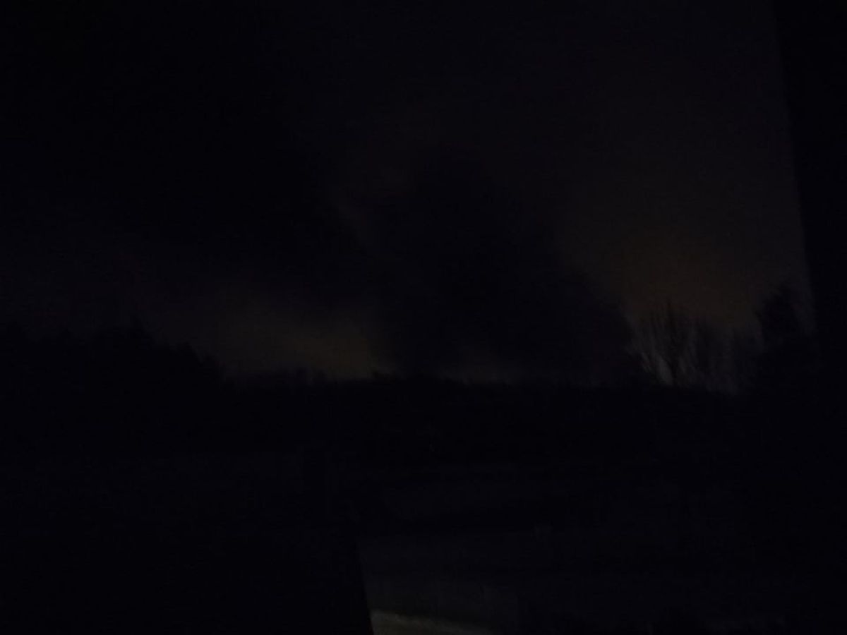 Płonie składowisko opon koło Lublina. Z ogniem walczy kilkudziesięciu strażaków (zdjęcia, wideo)