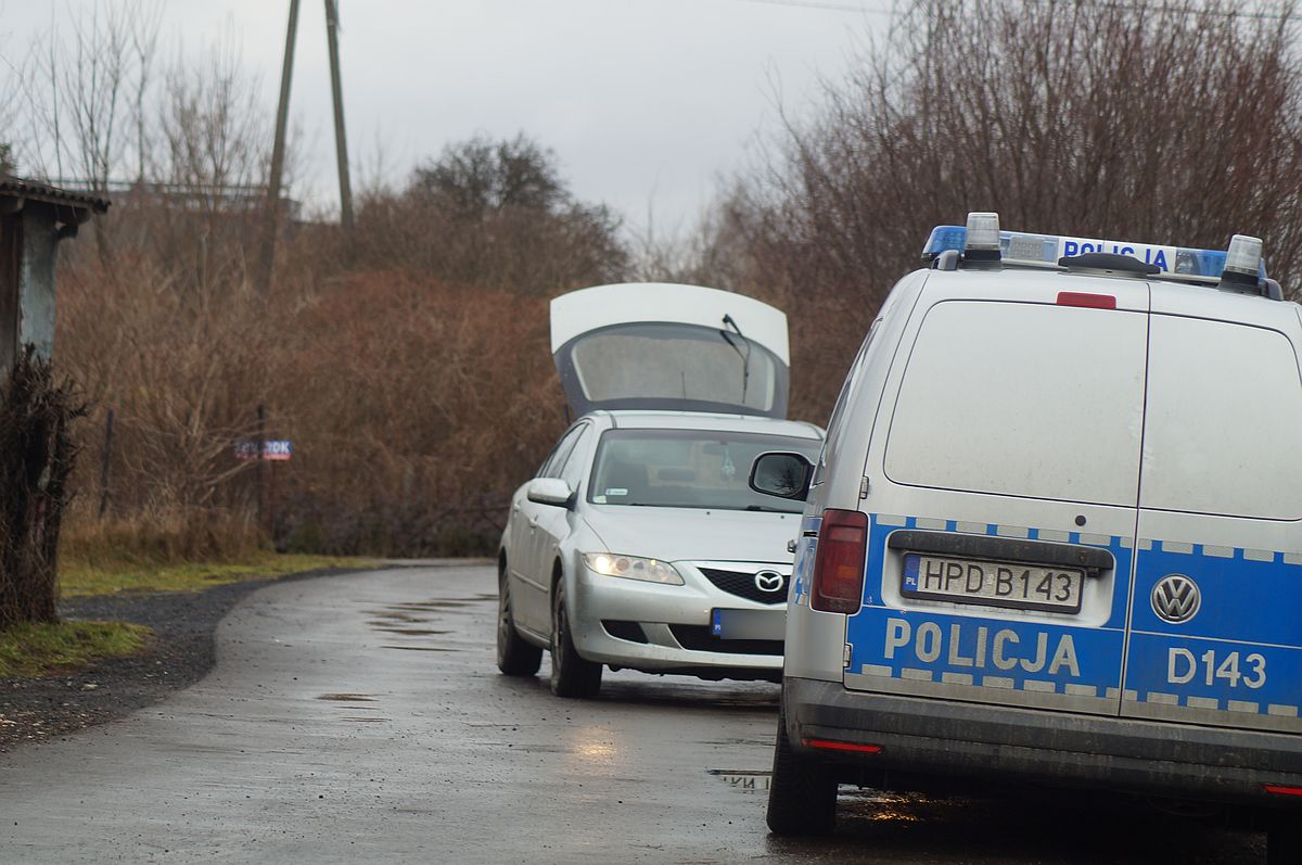 Pościg ulicami Lublina za kierowcą mazdy. W chwili zatrzymania mężczyzna był nietrzeźwy (zdjęcia)