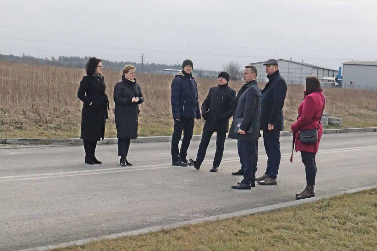 Ciężarówki ominą centrum Opola Lubelskiego. Jest porozumienie o budowie obwodnicy miasta (zdjęcia)