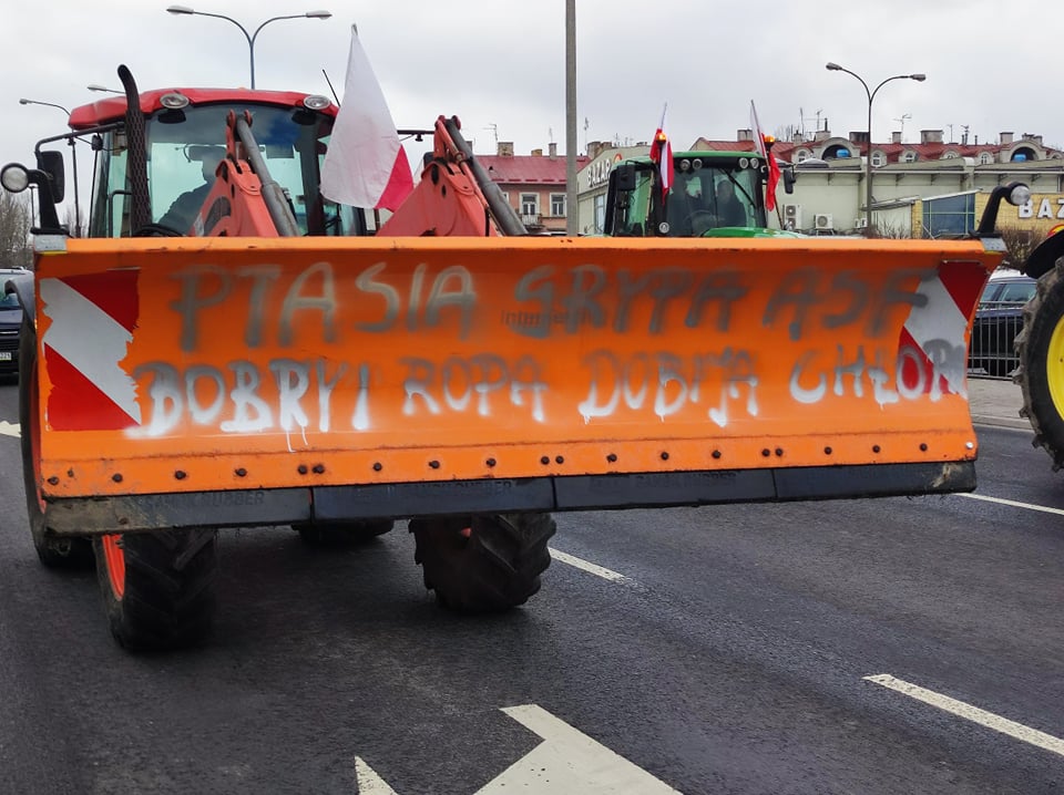 Rolnicy i przedsiębiorcy blokują Lublin. Trwa protest (wideo, zdjęcia) RELACJA NA ŻYWO