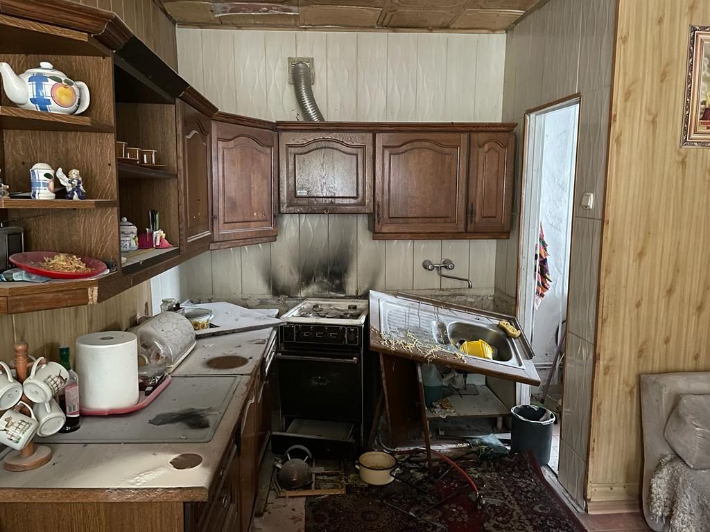 Wybuch gazu zdemolował kuchnię. Właściciel domu miał dużo szczęścia (zdjęcia)