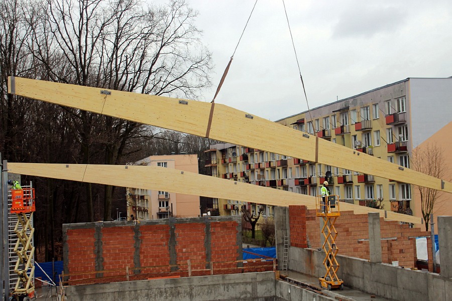 W Kraśniku trwa budowa krytego basenu (zdjęcia)