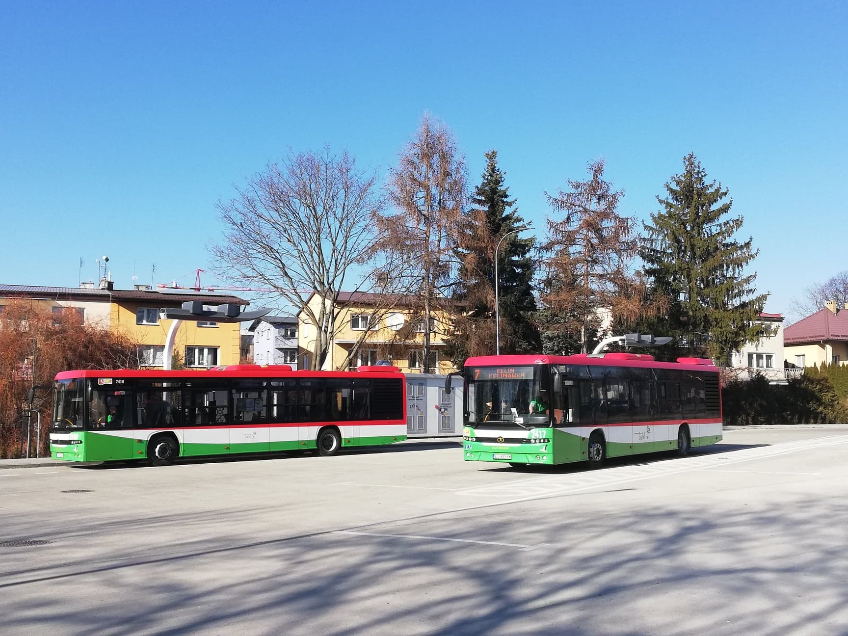 Jak to w końcu jest z tymi ładowarkami dla autobusów elektrycznych na pętli przy ul. Zbożowej? Działają czy nie?