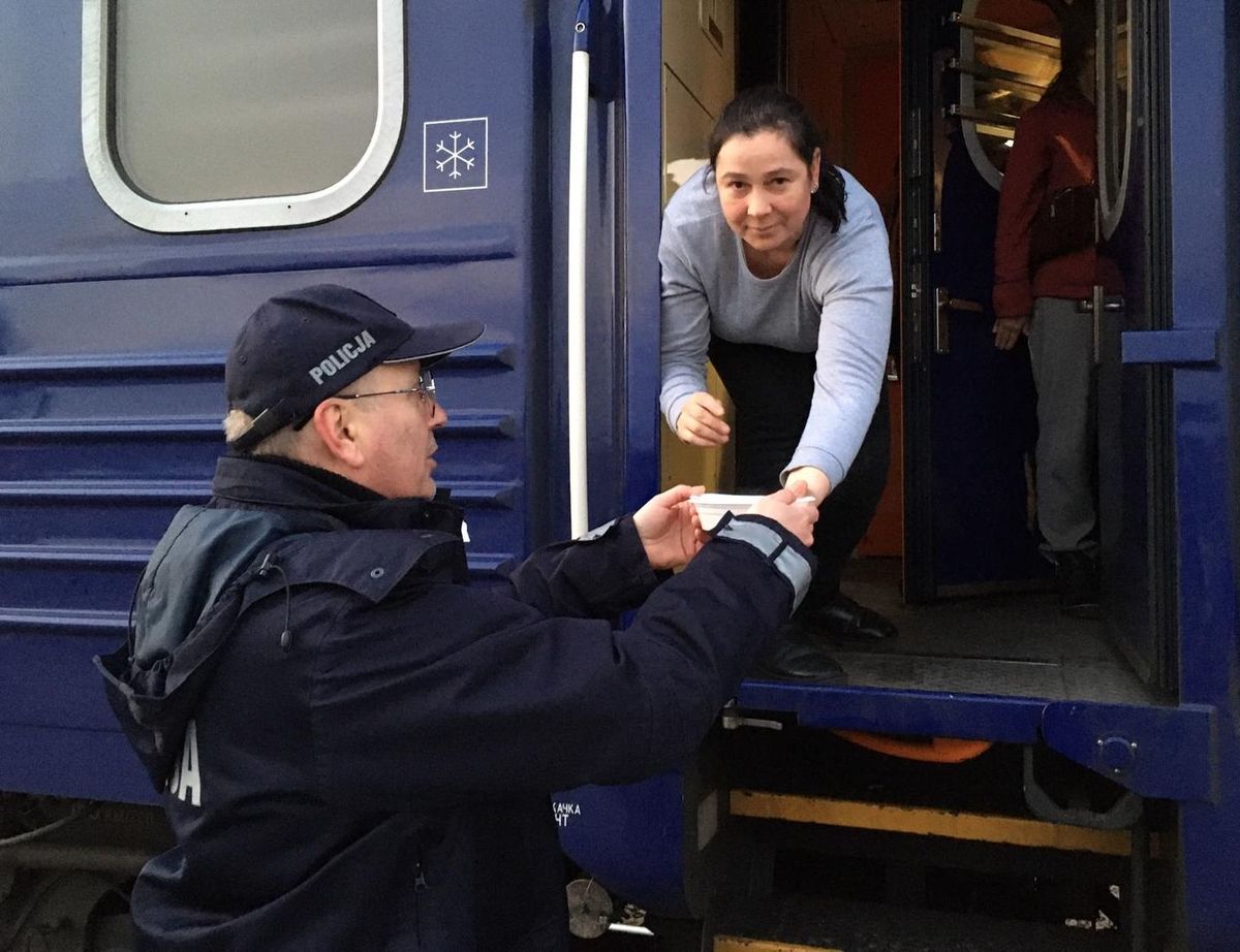 Pociąg specjalny z uchodźcami ze Lwowa (zdjęcia)
