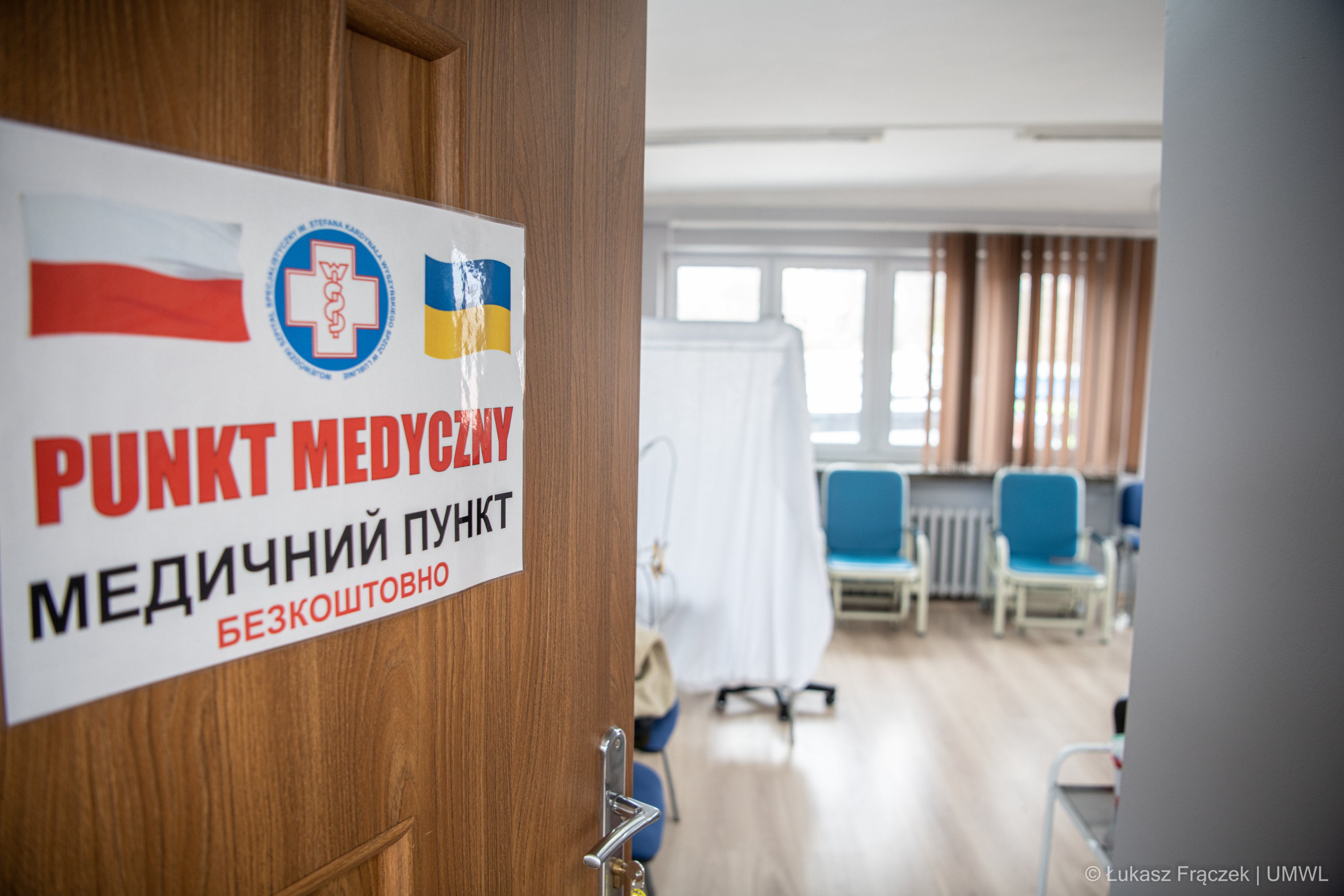Doraźna pomoc medyczna dla uchodźców (zdjęcia)