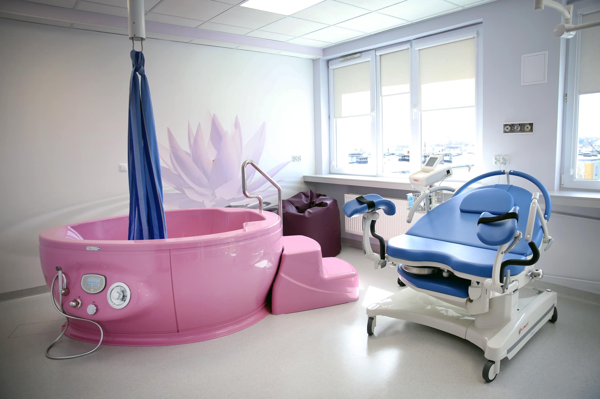 W świdnickim szpitalu powstała nowa porodówka. Mamy powinny być zadowolone z komfortowych sal (zdjęcia)