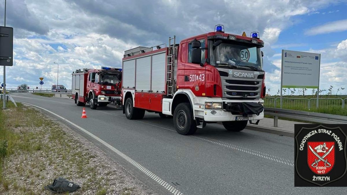 Nie zatrzymał się przed znakiem stop, zderzył się z dostawczym fordem. Życia mężczyzny nie udało się uratować (zdjęcia)