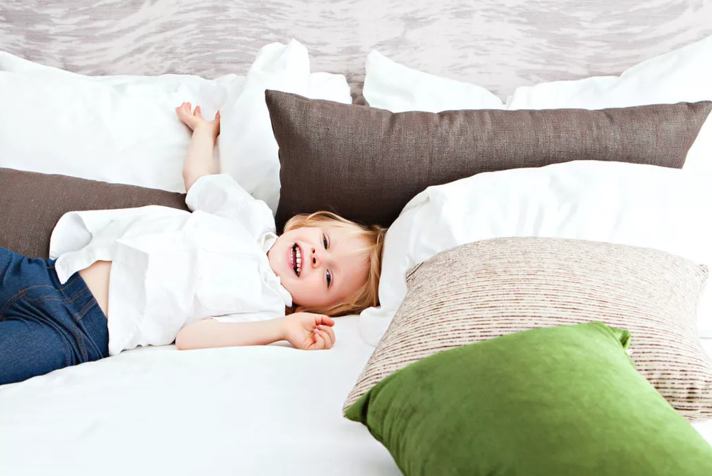 Pranie kołder i poduszek – zadbaj o zdrowy i czysty sen!