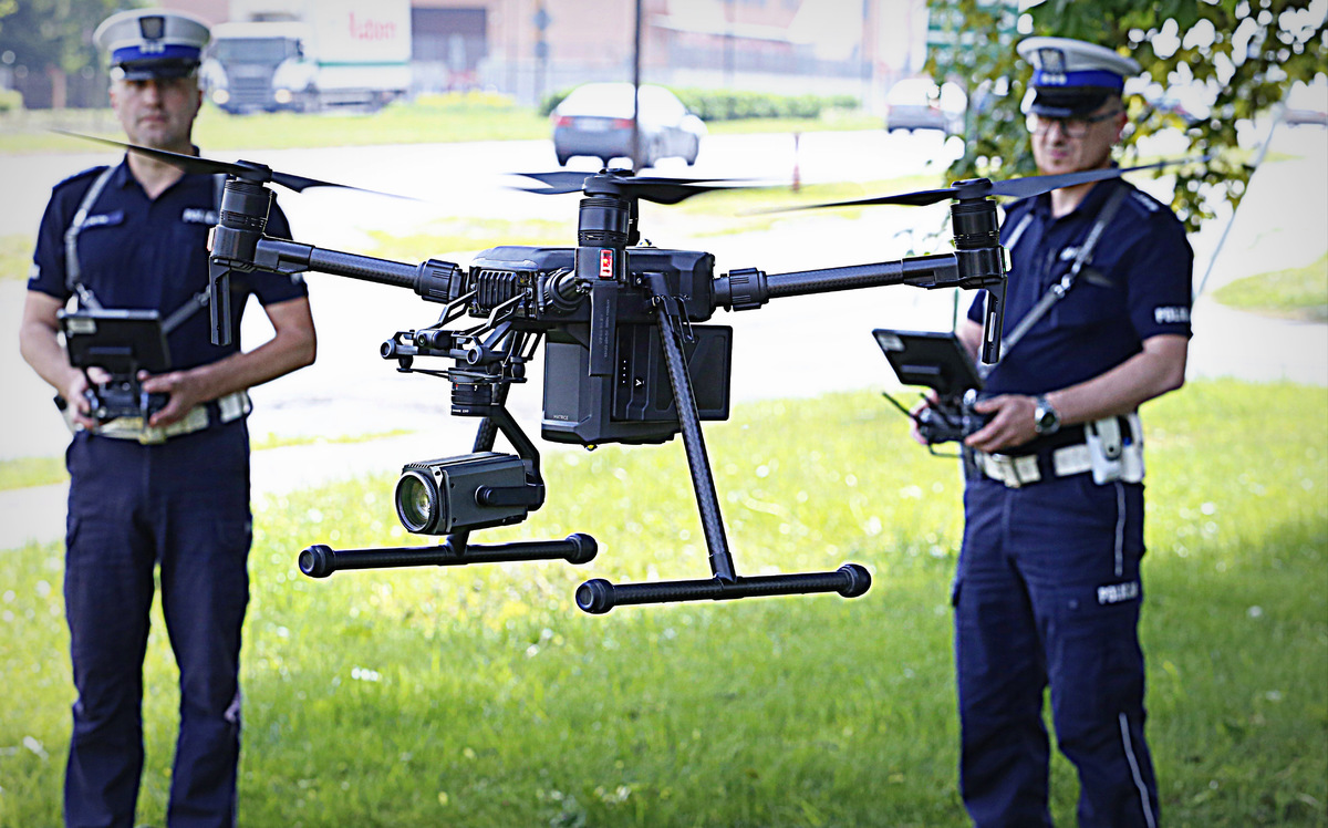 Policyjny dron w akcji nad ulicami Lublina. Jakie grzechy popełniali kierowcy? (wideo)