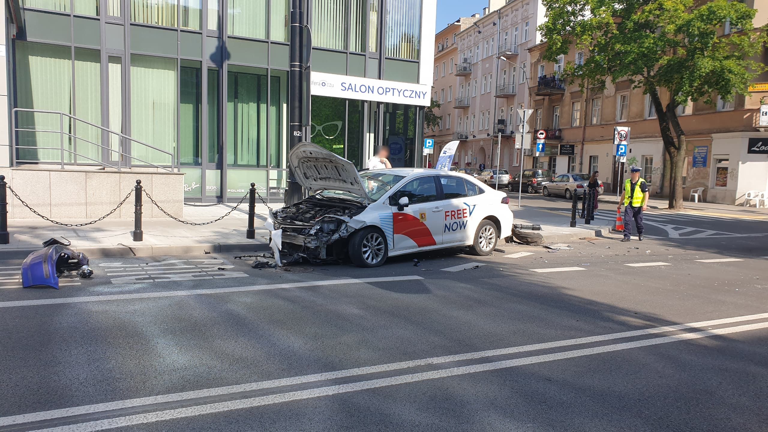 Zderzenie trzech aut w centrum Lublina. Są duże utrudnienia w ruchu (zdjęcia)