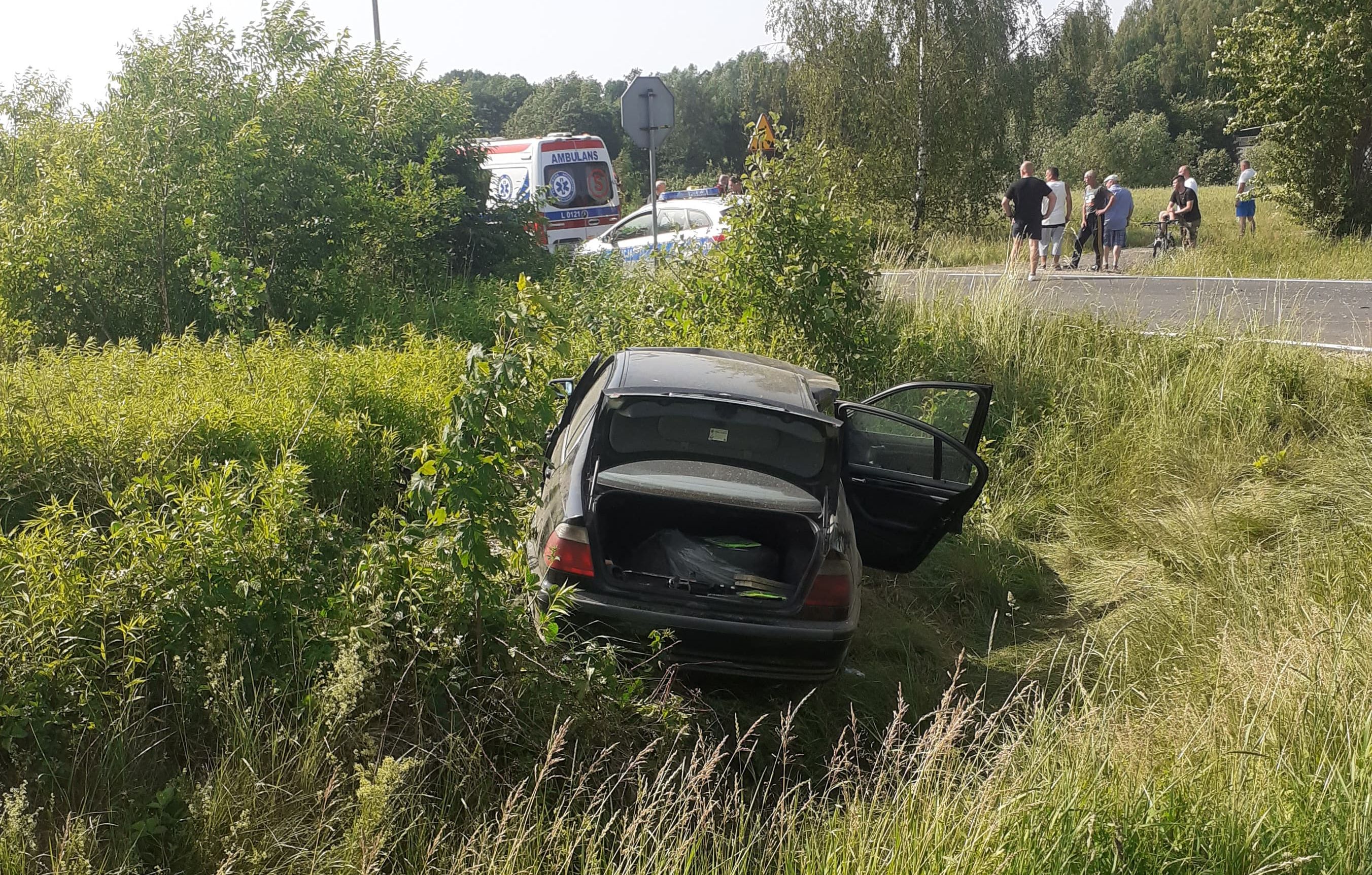 Poważny wypadek w pobliżu Kazimierza Dolnego. Trwa akcja ratunkowa (zdjęcia)