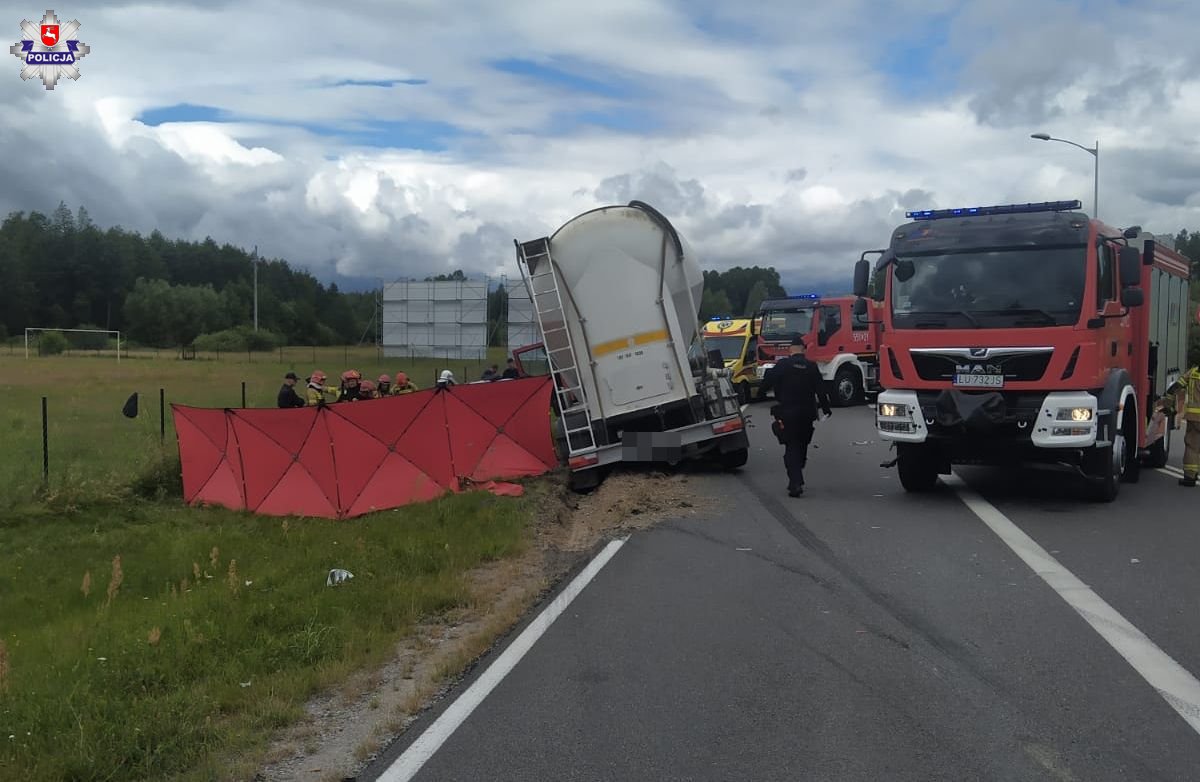 Nie żyje druga z kobiet uczestniczących w wypadku w Okunince. Zmarła w szpitalu (zdjęcia)