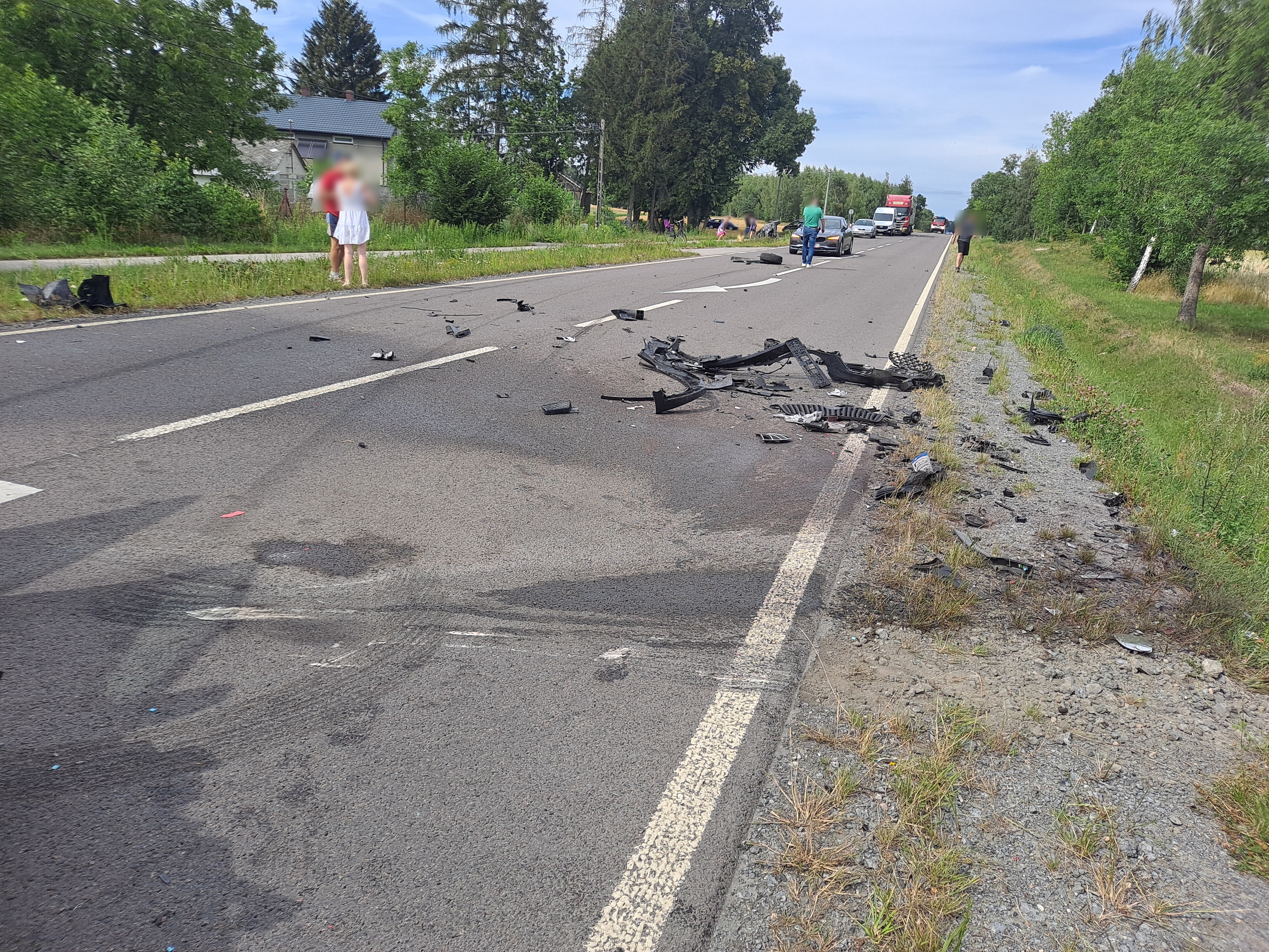 Po groźnym wypadku zablokowana droga wojewódzka nr 815, na odcinku Lubartów – Parczew (wideo, zdjęcia)