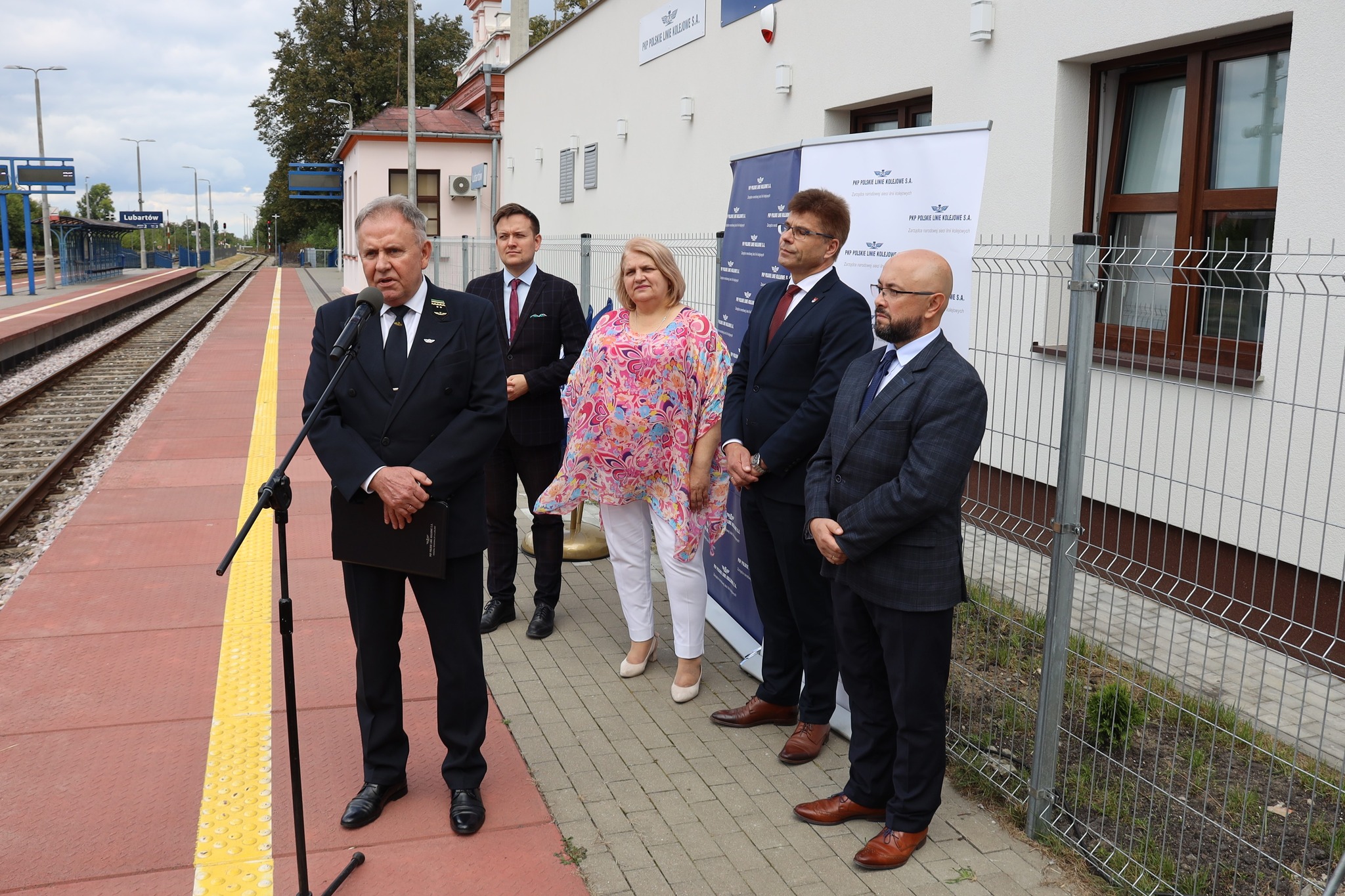 Z tego miejsca nadzorują cały szlak kolejowy z Lublina do Łukowa. Dyżurni ruchu pracują w nowym budynku (zdjęcia)