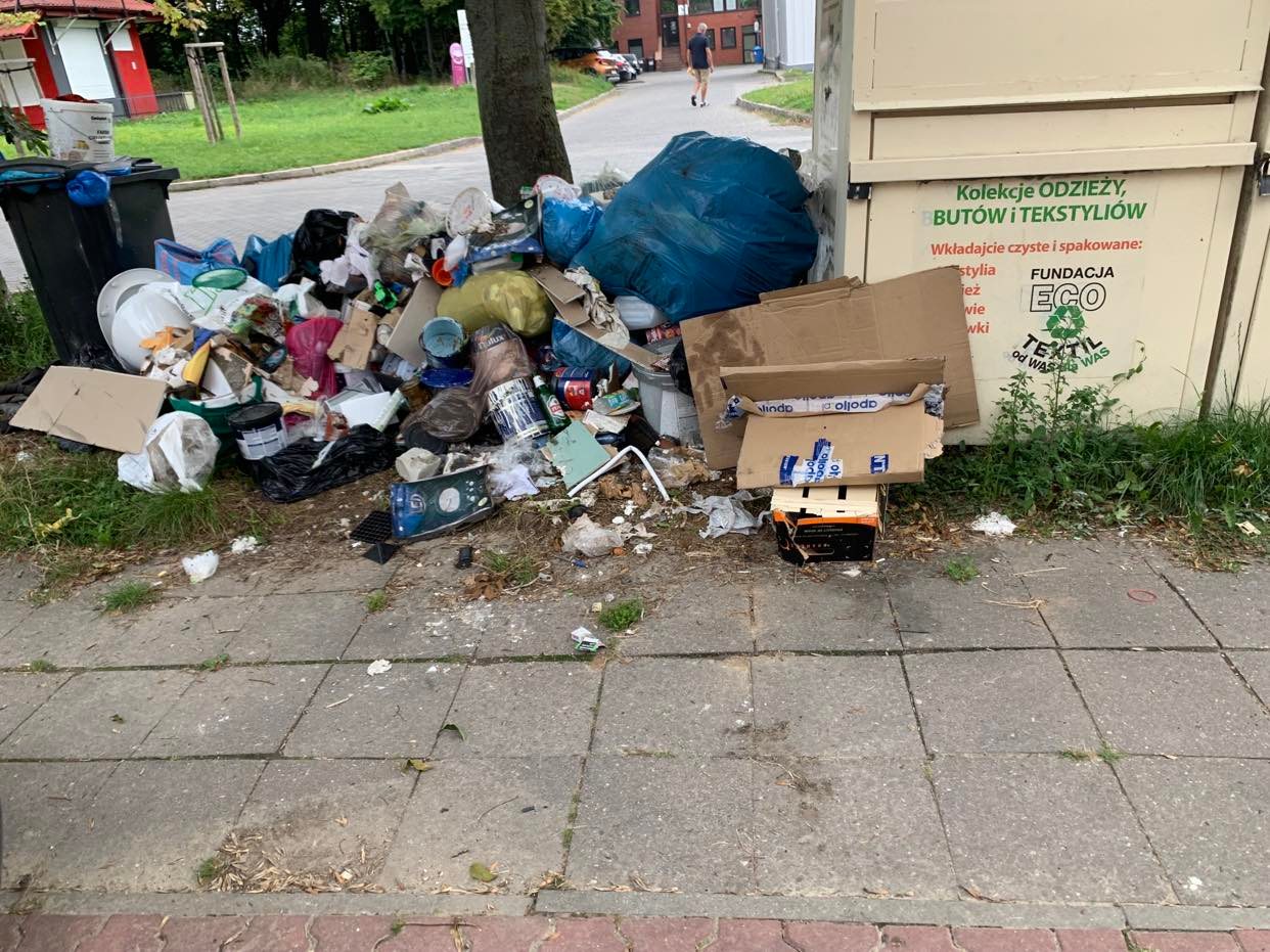 Wysypisko przy jednej z ulic Lublina. Śmieci zostały już uprzątnięte (zdjęcia)