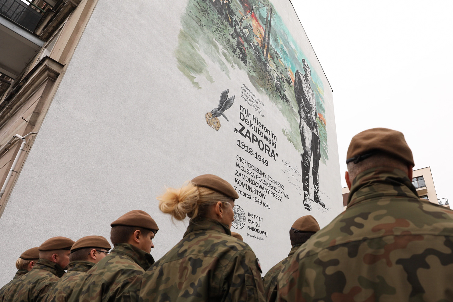 W Lublinie powstał nowy mural. Jest poświęcony mjr. Hieronimowi Dekutowskiemu „Zaporze” (zdjęcia)