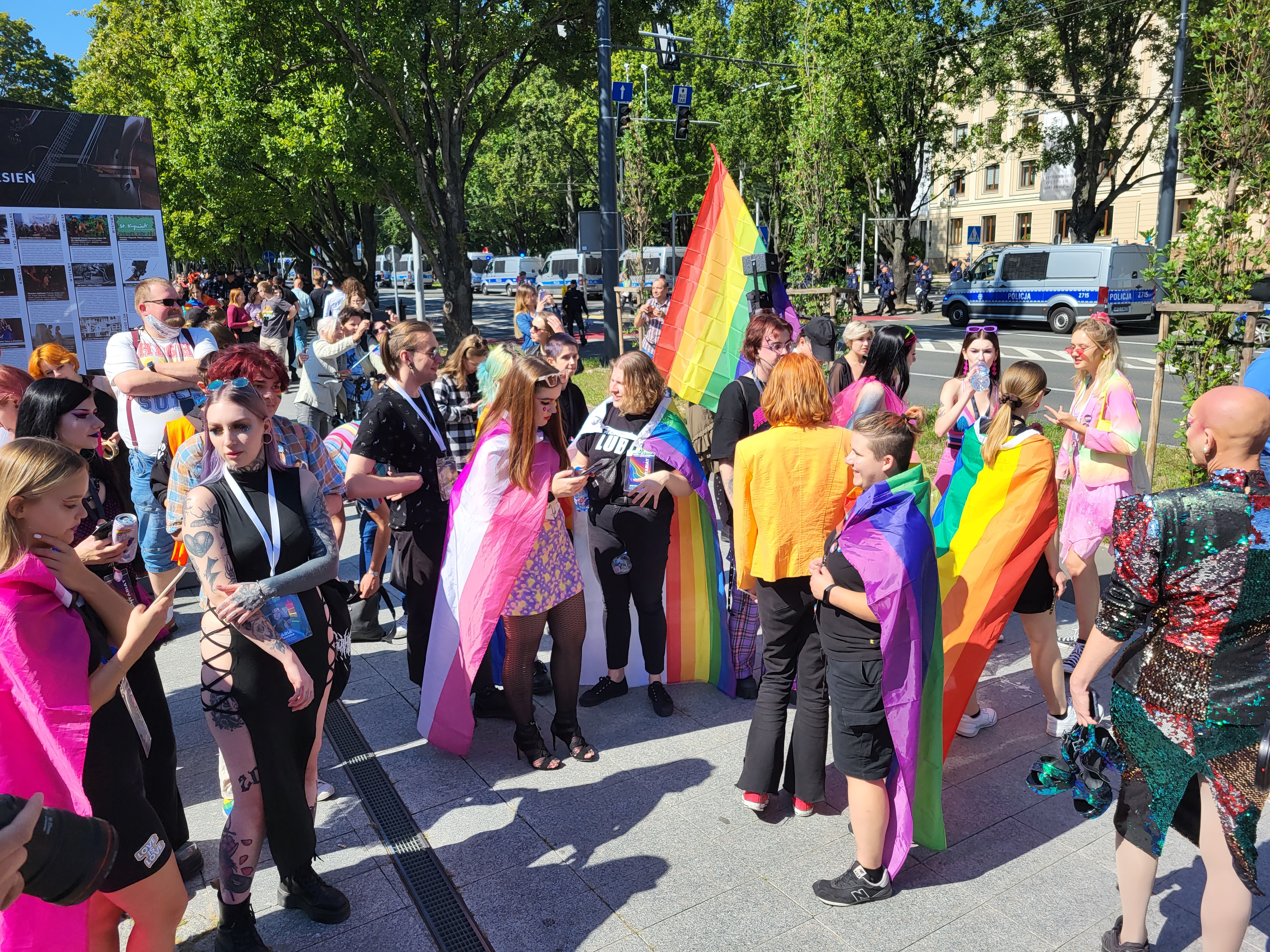 W Lublinie rozpoczął się IV Marsz Równości pod hasłem „Dumne z bycia sobą” (zdjęcia)