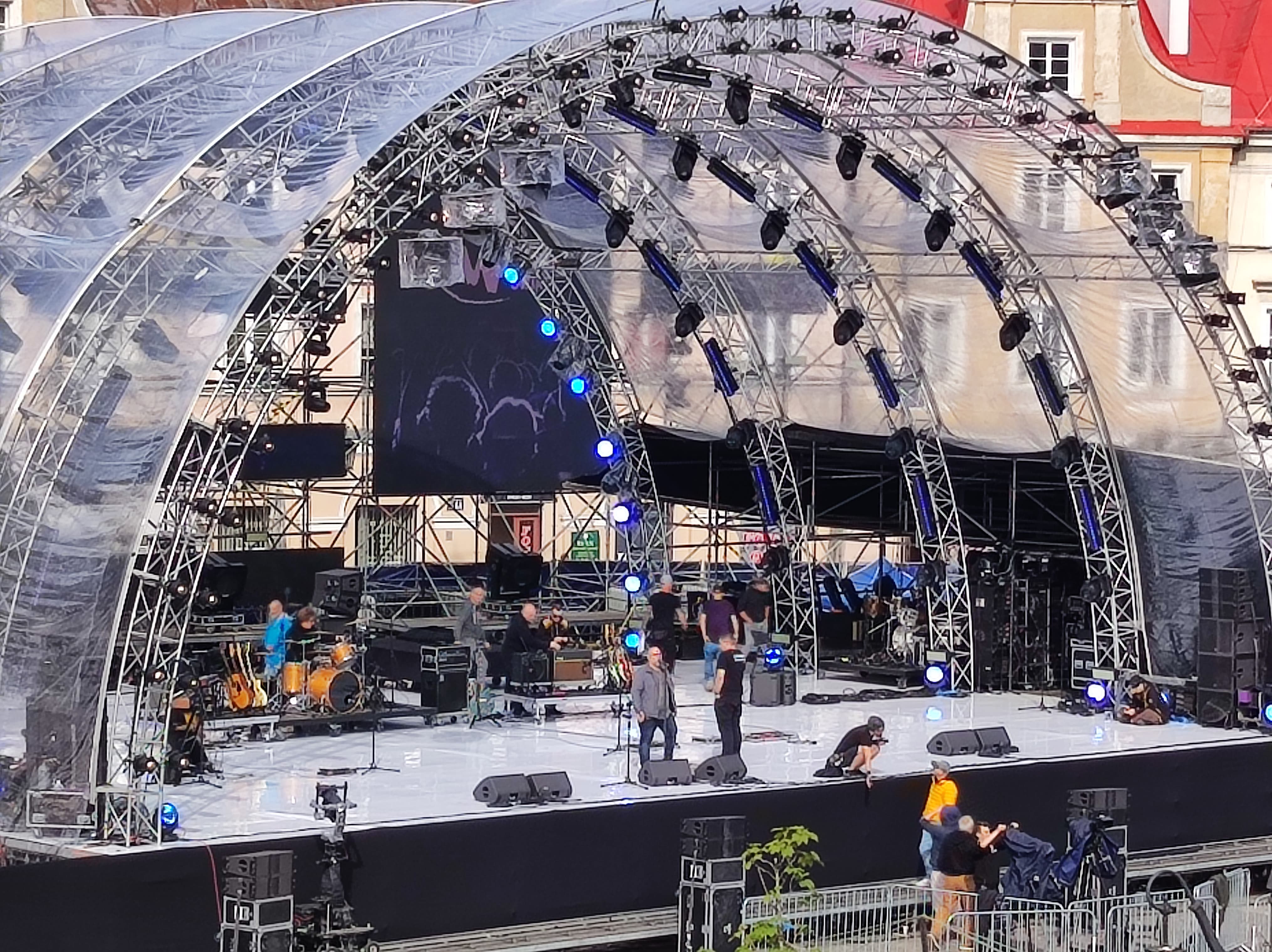 Trwają ostatnie próby i przygotowania do wielkiego koncertu w Lublinie na rzecz Ukrainy (zdjęcia)