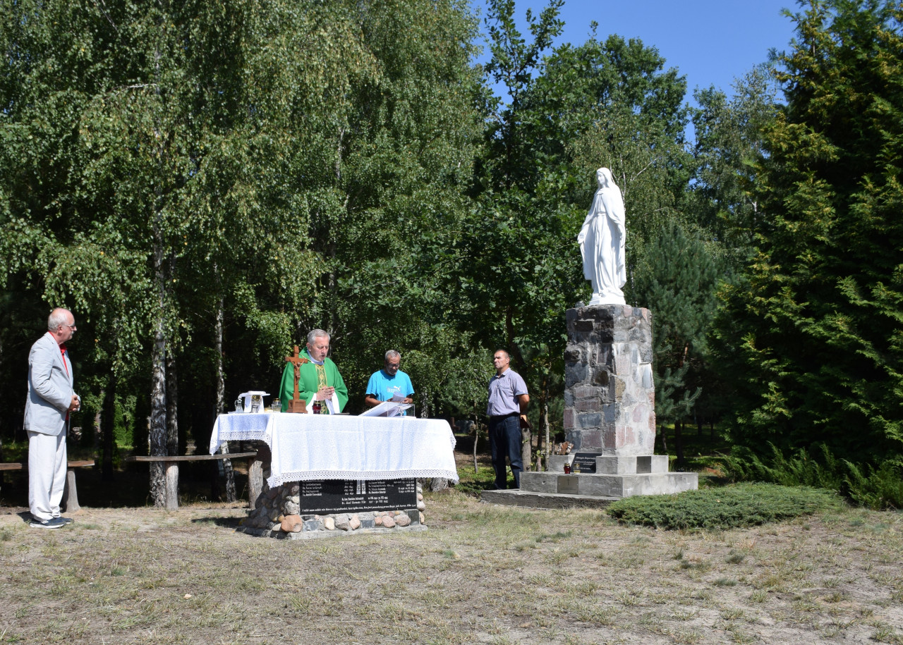 XXXII Pielgrzymka do Ostrówek w 79. rocznicę zbrodni ludobójstwa (zdjęcia)