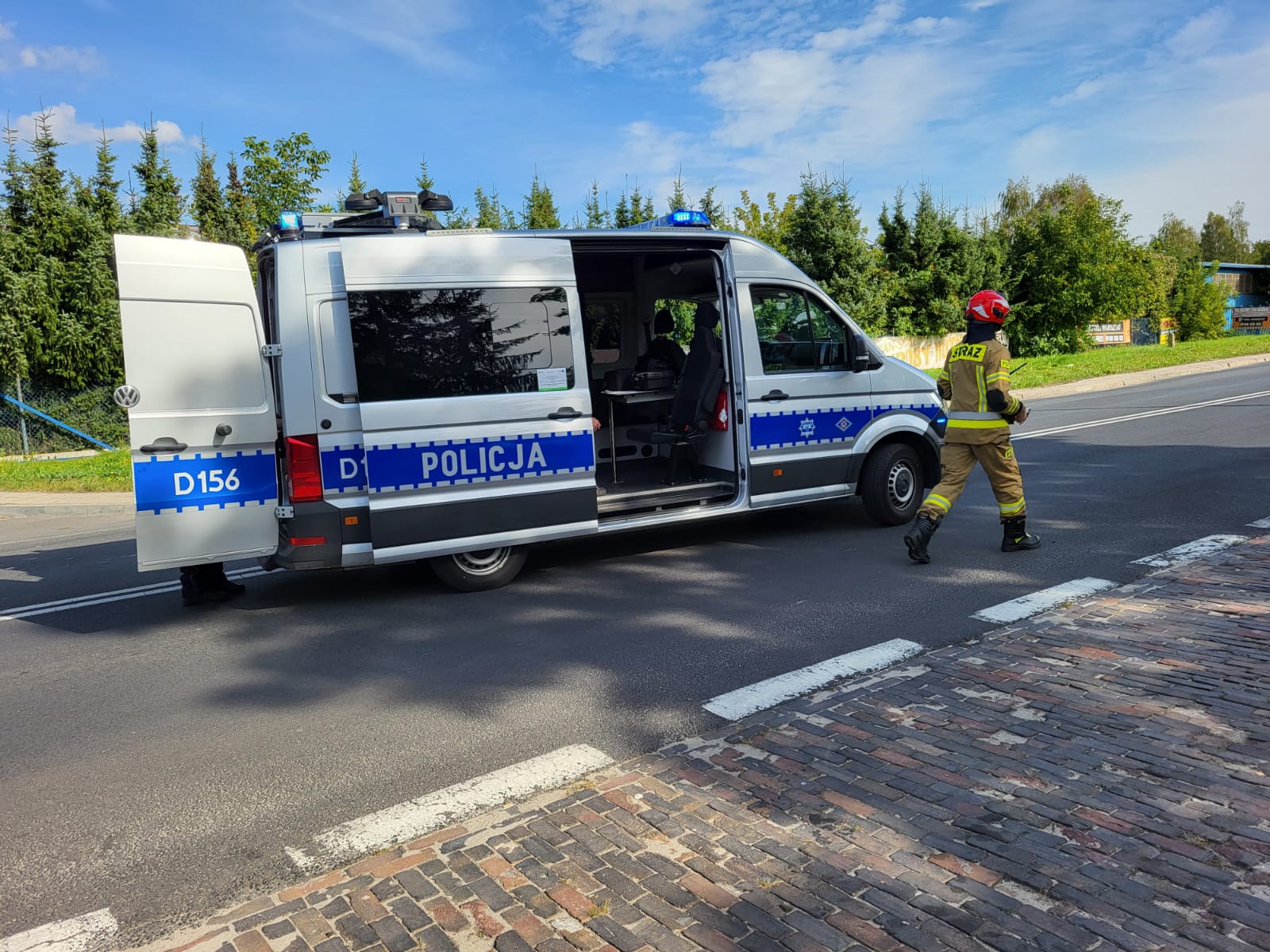 Duże utrudnienia w ruchu po wypadku na skrzyżowaniu w Lublinie (zdjęcia)