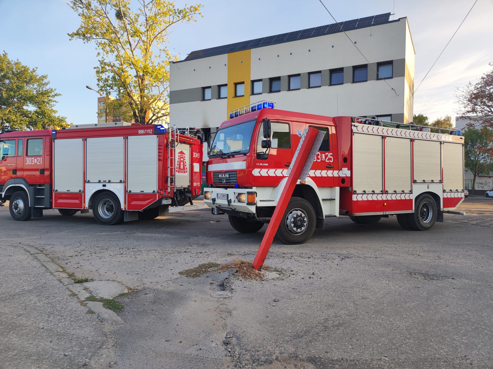 Tragiczny pożar w Lublinie. Zapaliło się łóżko, na którym spał mężczyzna (zdjęcia)