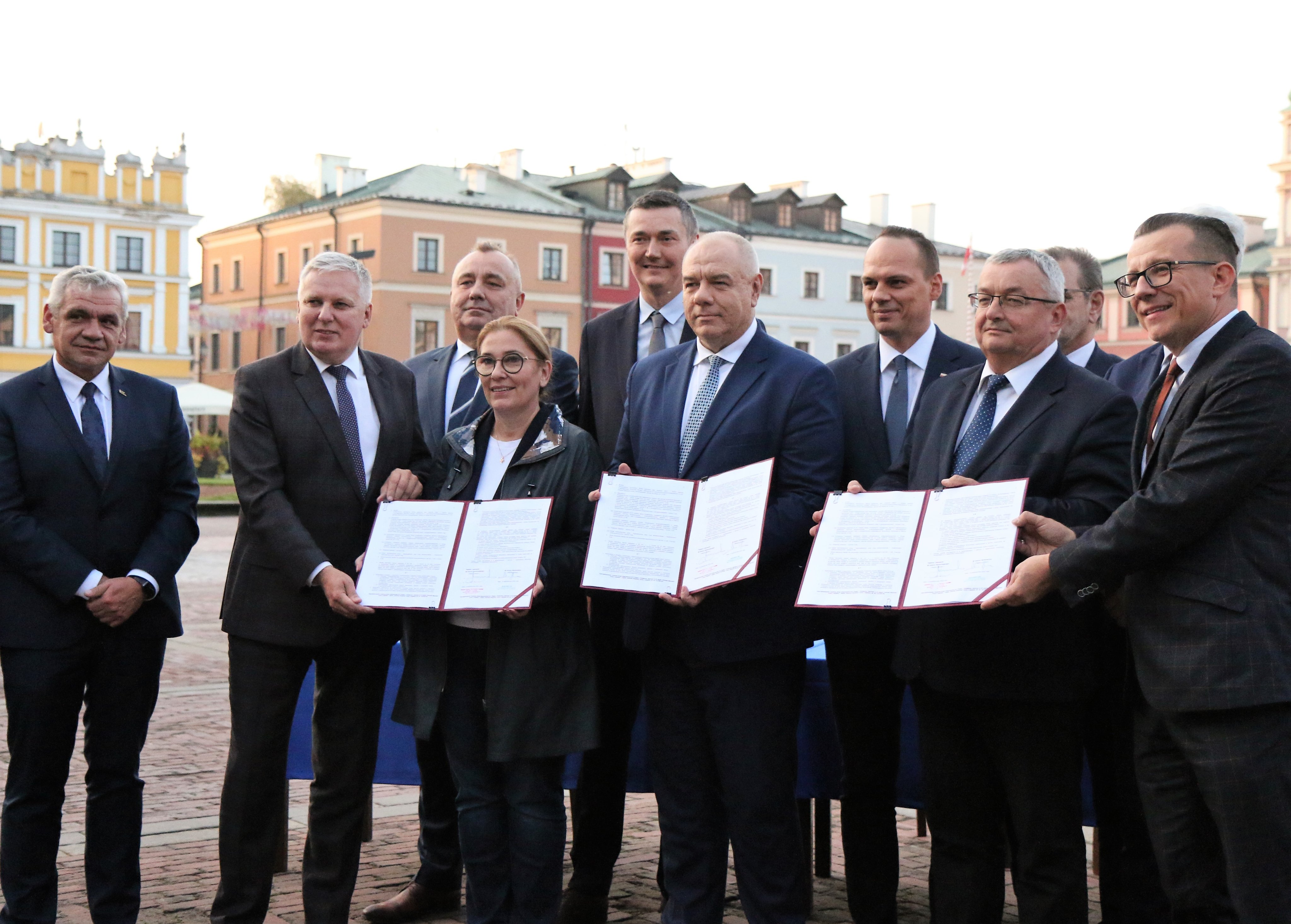 Jest umowa na budowę kolejnego odcinka drogi ekspresowej w naszym regionie. W planie są kolejne