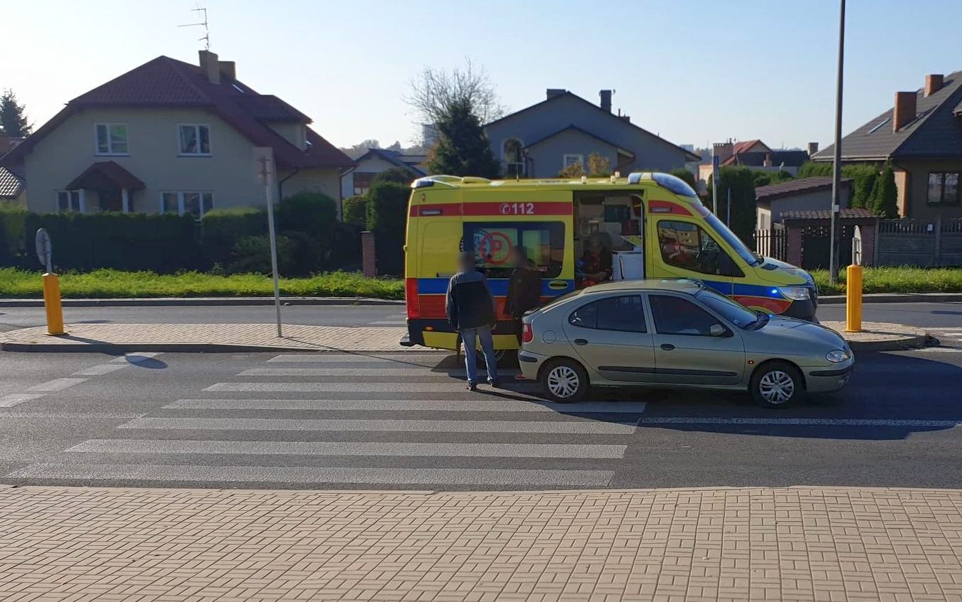 Wjechała w schodzącą z przejścia pieszą. Zatrzymano jej uprawnienia, będzie się tłumaczyła przed sądem (zdjęcia)