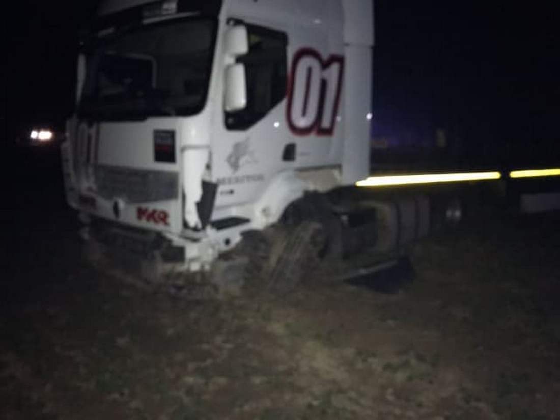 Wypadek na trasie Lublin – Zamość. Trwa akcja ratunkowa po zderzeniu dwóch aut osobowych i ciężarówki (zdjęcia, wideo)