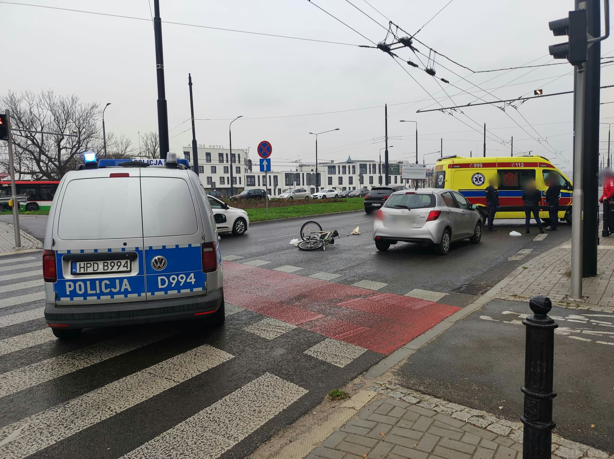 Poważny wypadek z udziałem rowerzysty w Lublinie (zdjęcia)