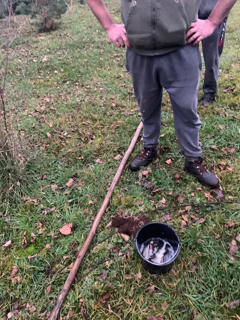 Nielegalnie poławiał ryby, zatrzymali go strażnicy rybaccy (zdjęcia)