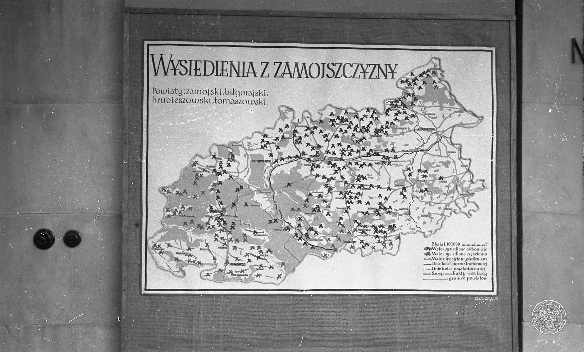 Trwają uroczystości z udziałem prezydenta Andrzeja Dudy z okazji 80. rocznicy wysiedleń mieszkańców Zamojszczyzny (zdjęcia)