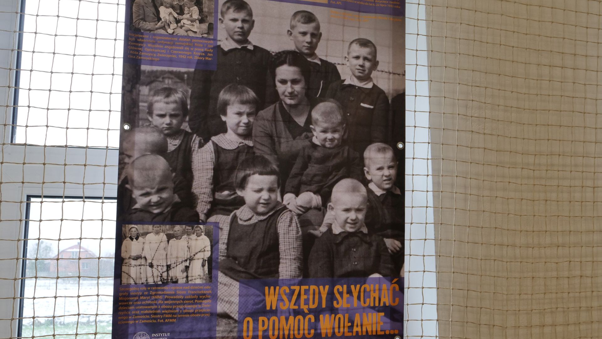 Trwają uroczystości z udziałem prezydenta Andrzeja Dudy z okazji 80. rocznicy wysiedleń mieszkańców Zamojszczyzny (zdjęcia)