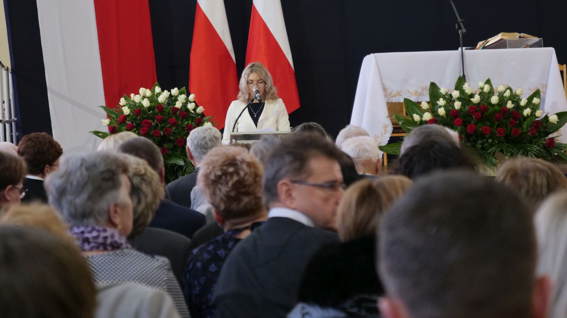 Trwają uroczystości z udziałem prezydenta Andrzeja Dudy z okazji 80. rocznicy wysiedleń mieszkańców Zamojszczyzny (zdjęcia)