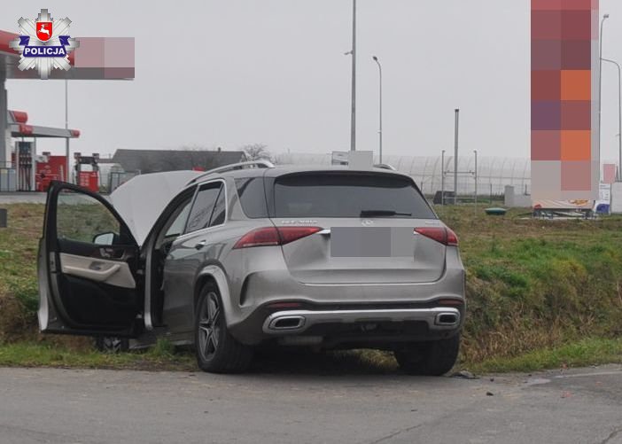 Nie ustąpił pierwszeństwa, z poważnymi obrażeniami śmigłowcem trafił do szpitala (zdjęcia)