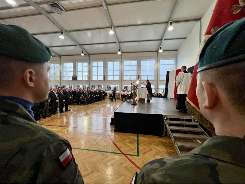 Trwają uroczystości z udziałem prezydenta Andrzeja Dudy z okazji 80. rocznicy wysiedleń mieszkańców Zamojszczyzny (zdjęcia)