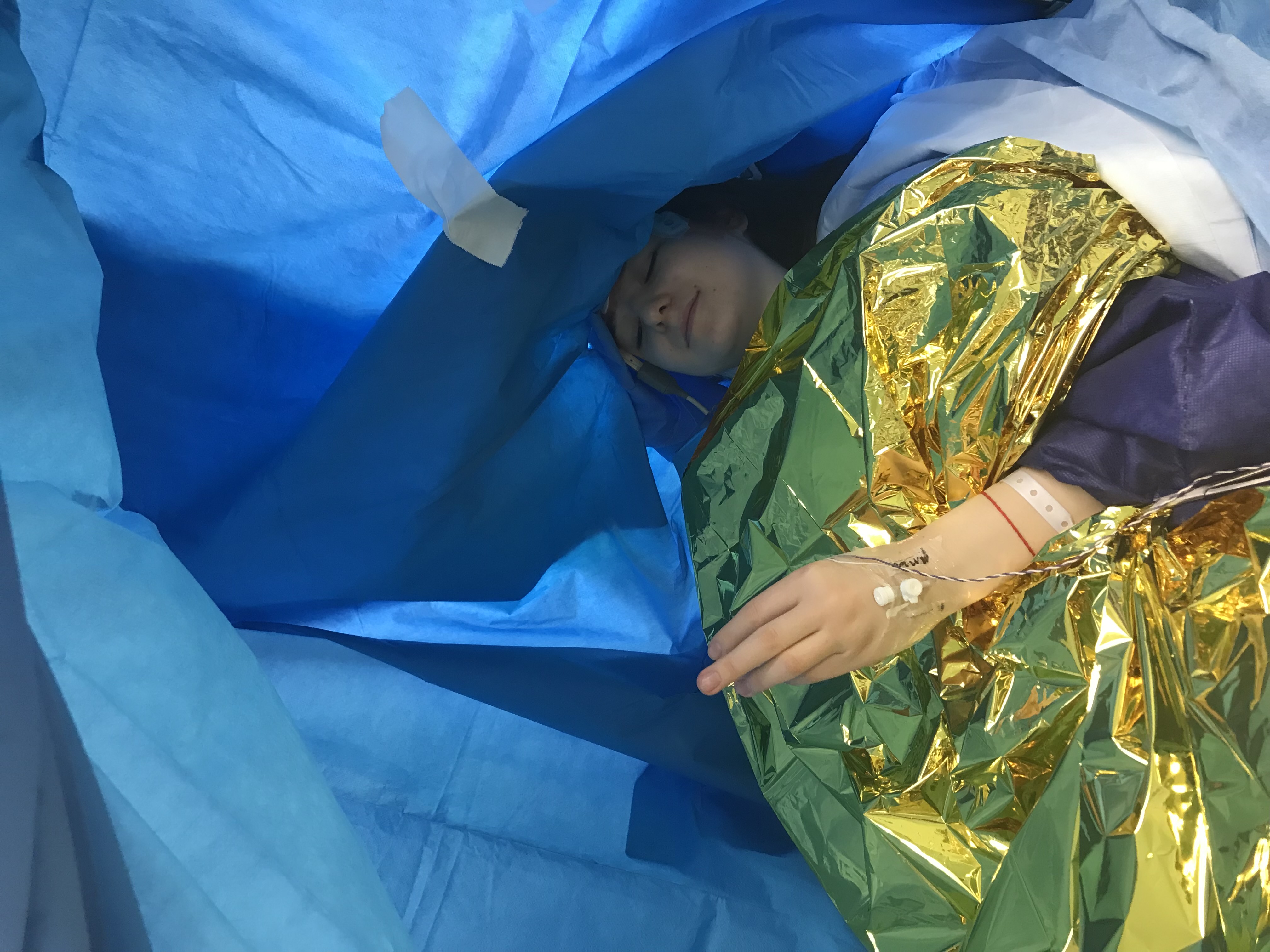 W Lublinie zoperowano pacjentkę z Ukrainy wyjątkową techniką stosowaną podczas trudnych operacji mózgu (zdjęcia)