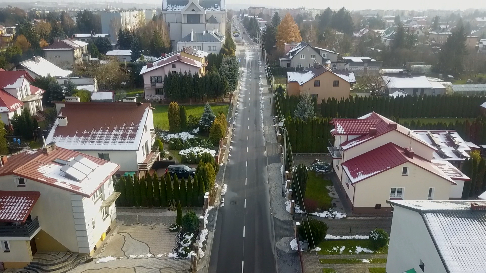 Na remont tej ulicy mieszkańcy Krasnegostawu czekali od lat. W końcu nawierzchnia jest równa (zdjęcia)