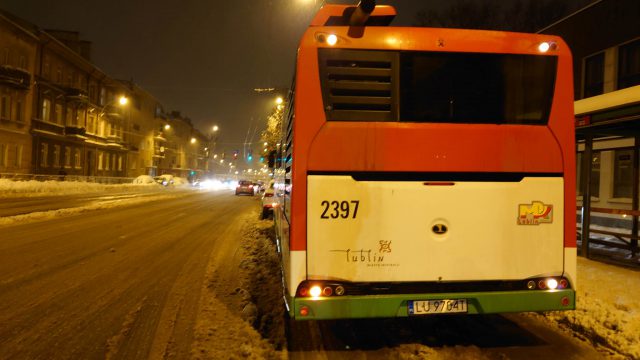 Zderzenie dwóch autobusów na ul. Janowskiej w Lublinie
