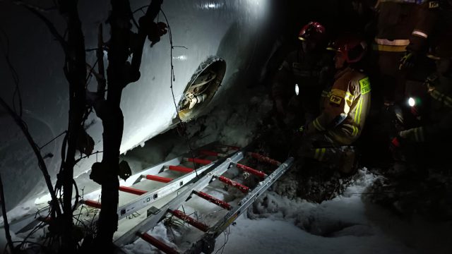 Pijany Litwin doprowadził do przewrócenia cysterny z paliwem. Trafił na 3 miesiące do tymczasowego aresztu (zdjęcia)