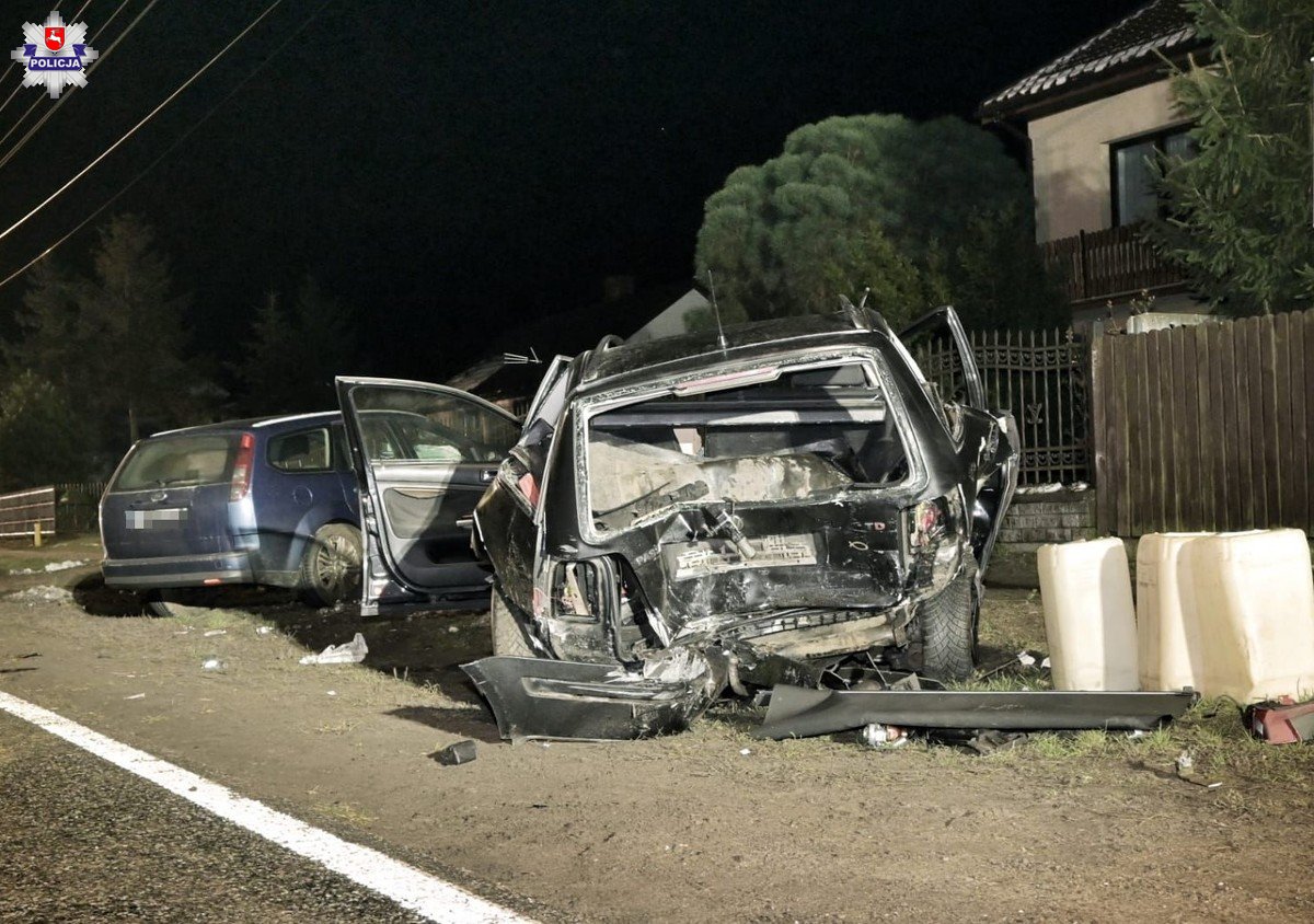 Po pijanemu wsiadł za kierownicę. Staranował volkswagena, dwie osoby zostały ranne (zdjęcia)