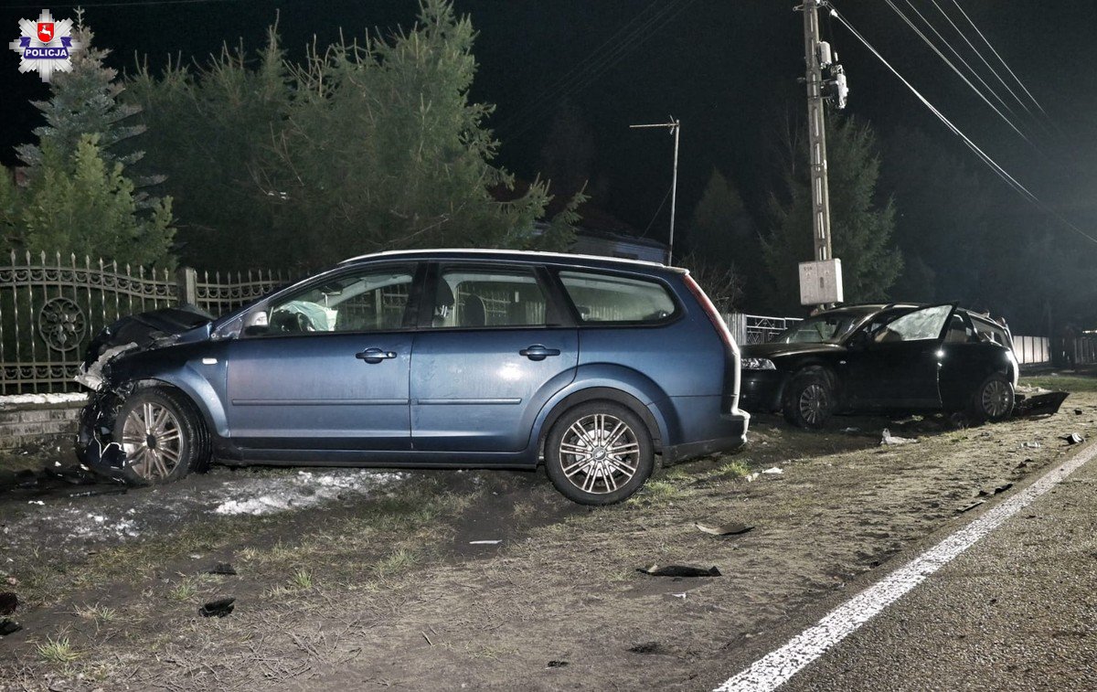 Po pijanemu wsiadł za kierownicę. Staranował volkswagena, dwie osoby zostały ranne (zdjęcia)