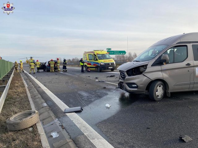 Pijany kierowca busa doprowadził do tragicznego wypadku. Jedna osoba zmarła w szpitalu (zdjęcia)