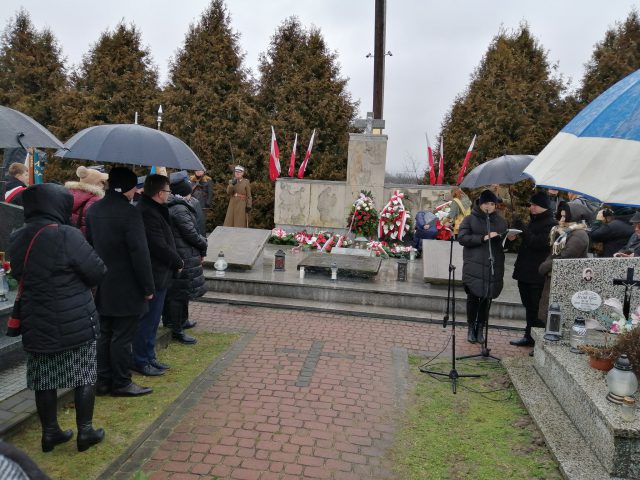 Ludność wymordowano, ze wsi zostały tylko kominy. W rocznicę pacyfikacji wsi zorganizowano uroczystości (zdjęcia)