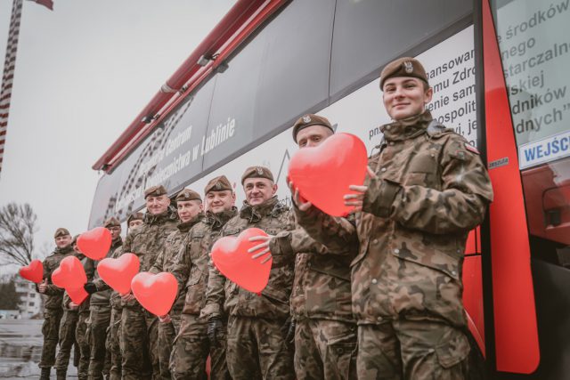 W tym roku lubelscy terytorialsi oddali już ponad 50 litrów krwi (zdjęcia)