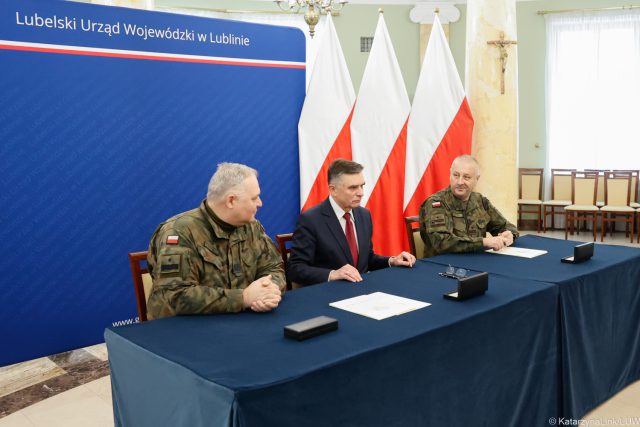 Wojewoda lubelski podpisał ważne porozumienia z wojskiem (zdjęcia)