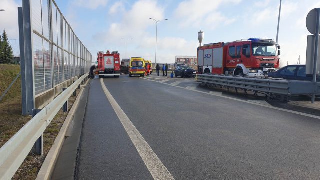 Tragiczny wypadek w Elizówce. Droga z Lubartowa do Lublina całkowicie zablokowana (zdjęcia)