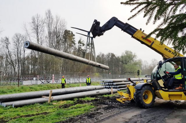 Ruszyła budowa bariery na granicy z Rosją. Pojawi się 3000 kamer (wideo, zdjęcia)