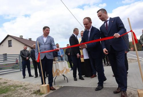 Kolejny odcinek drogi wojewódzkiej na Roztoczu z nową nawierzchnią. To nie koniec prac na tej trasie (zdjęcia)