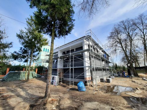 Posterunek policji zmieniają w Centrum Sportu i Turystyki. Park odzyska blask, będzie też taras widokowy (zdjęcia)