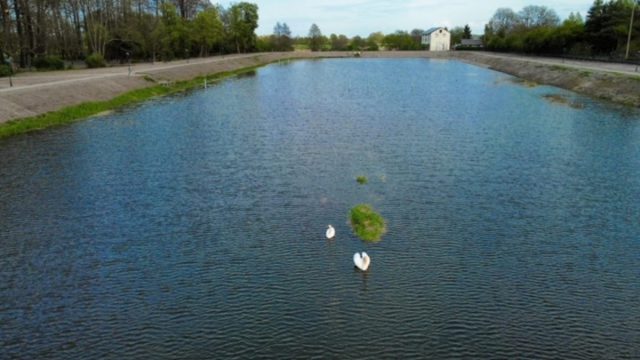 Zabytkowy park oraz zalew zmieniają swoje oblicze. Kompleksowa rewitalizacja dobiega końca (zdjęcia)